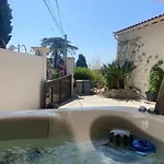 Sublime Avec Vue Et Jacuzzi Casa de Férias